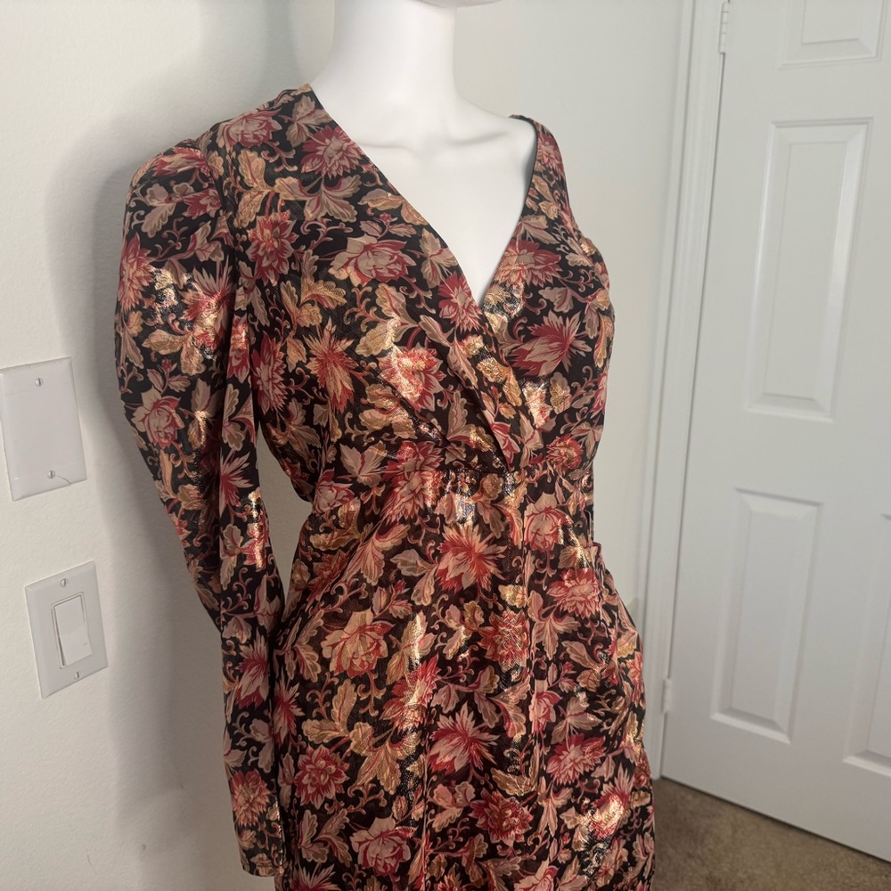 NWT Thanksgiving Shiny and Stunning Express Autumn Floral Long Sleeve Dress
